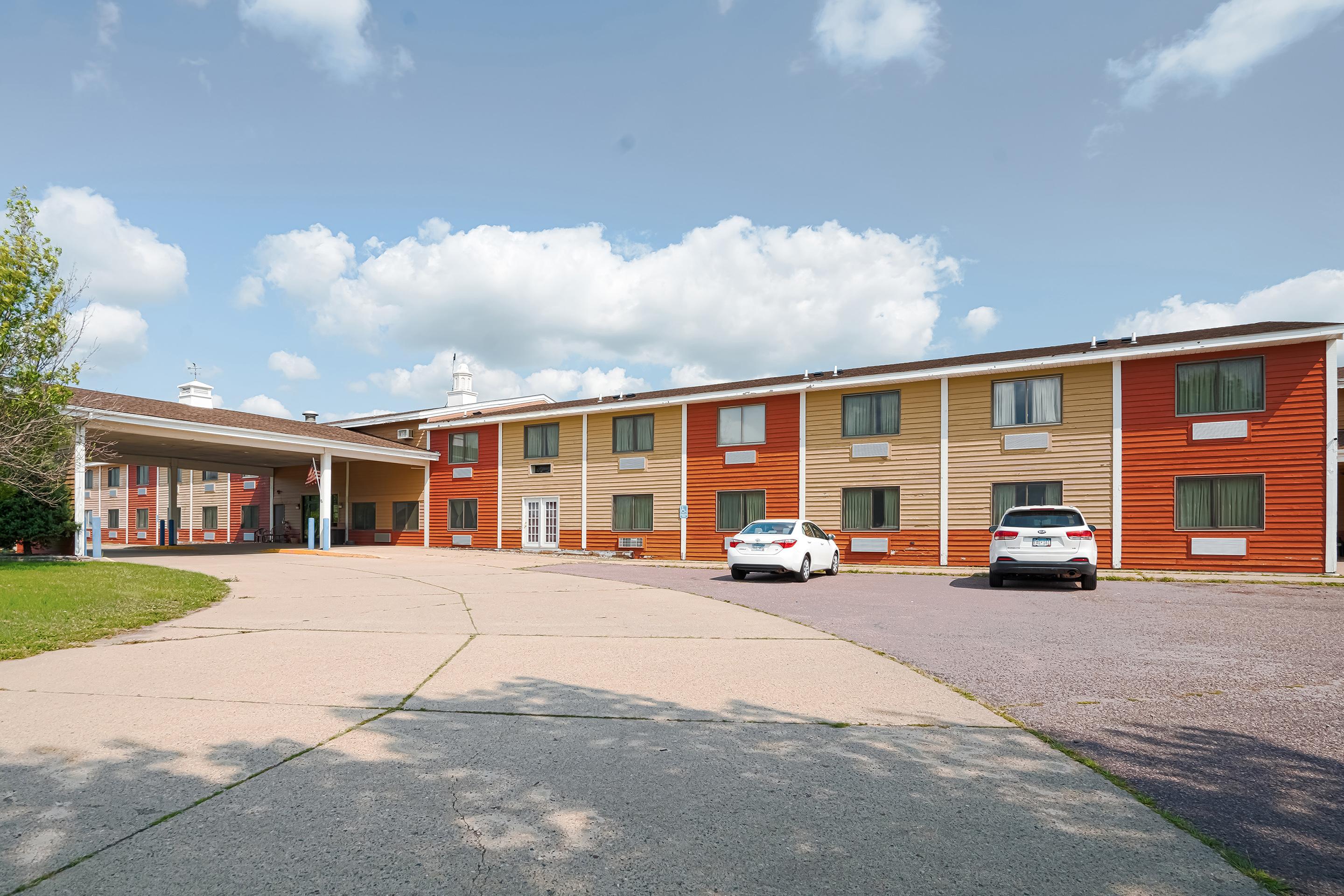 Quality Inn - Redwood Falls Экстерьер фото