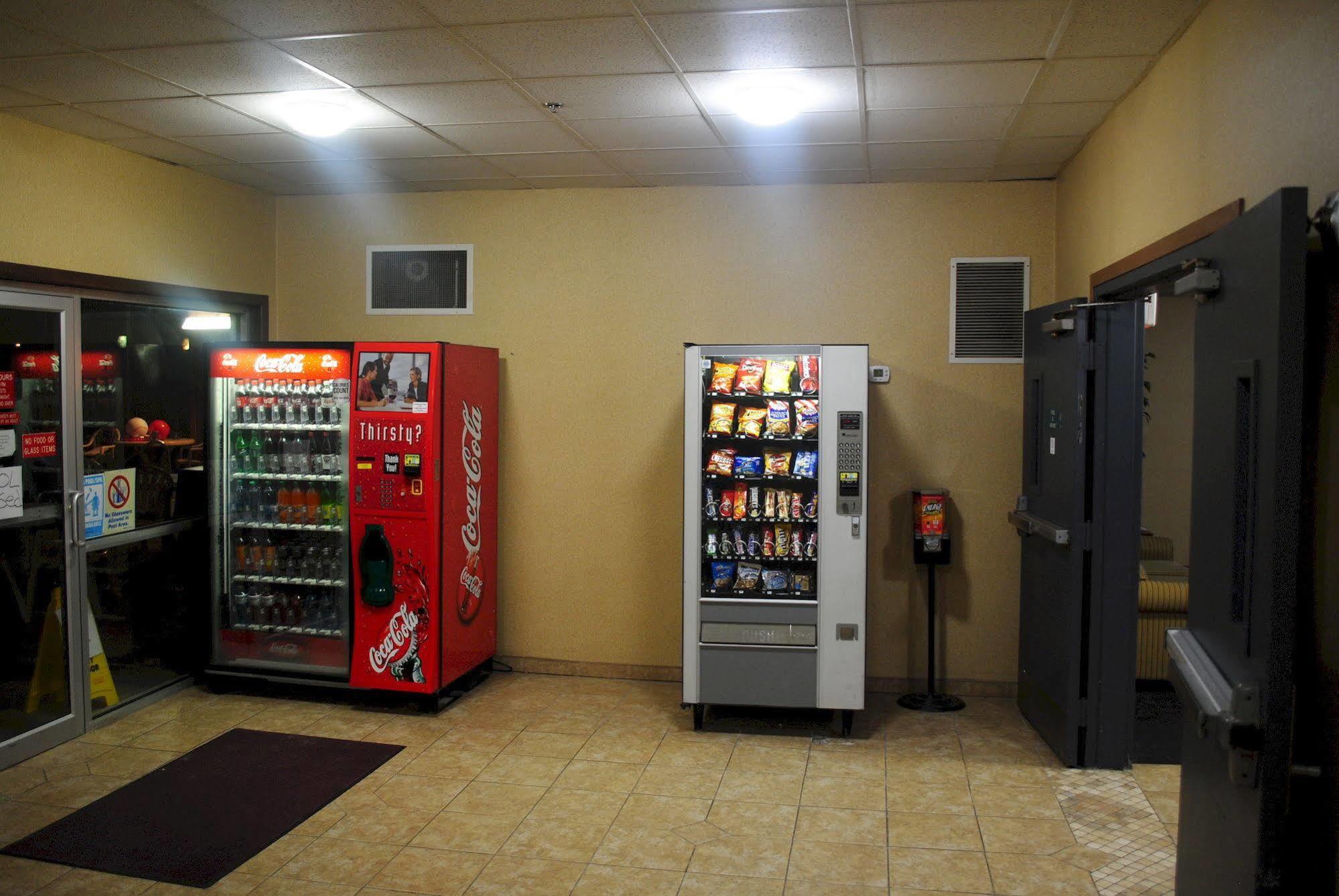 Quality Inn - Redwood Falls Экстерьер фото