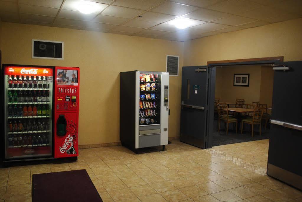 Quality Inn - Redwood Falls Экстерьер фото